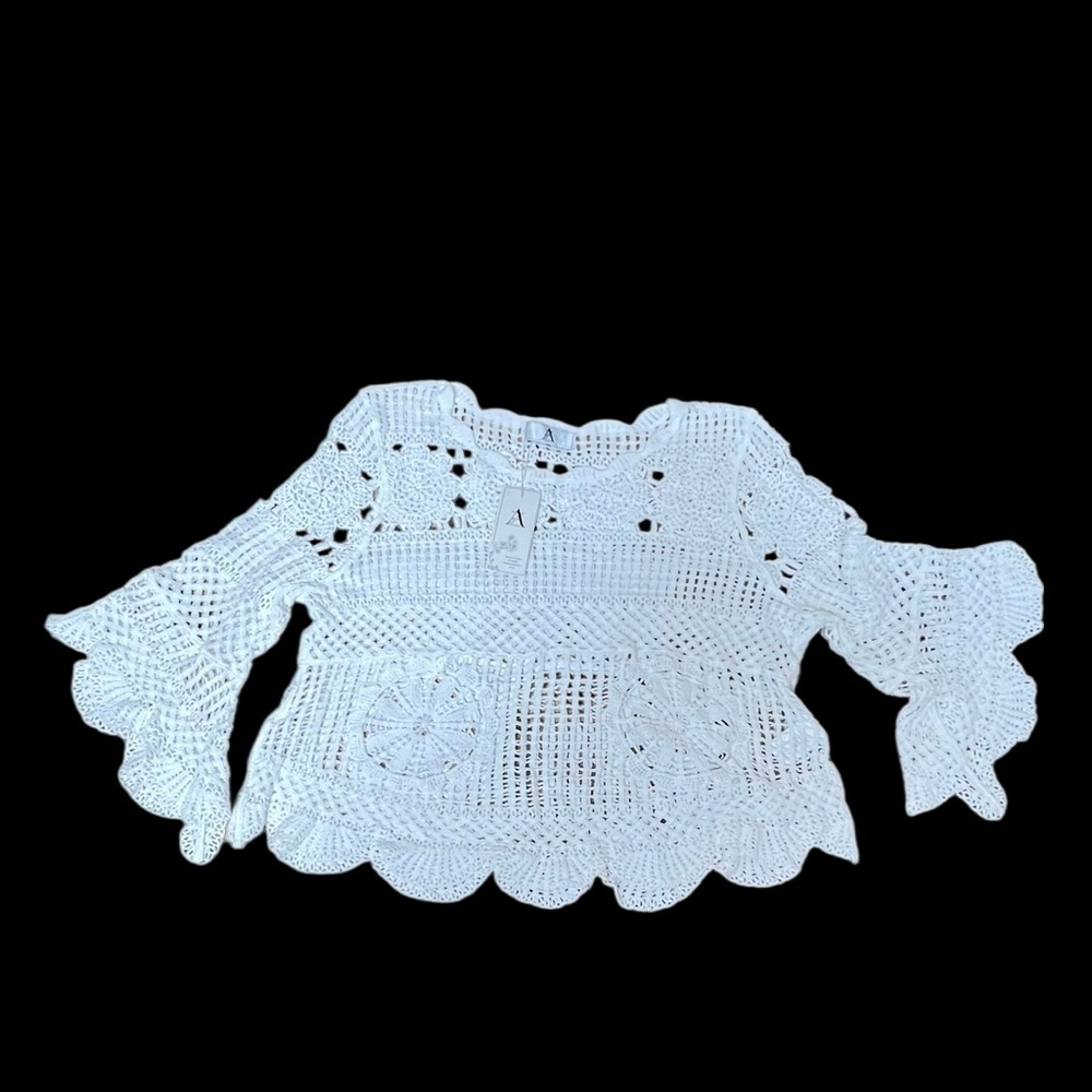 AZ Cream Crochet Top